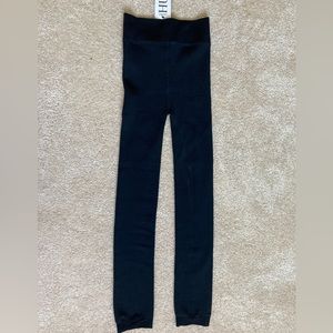 Hue Black Faux Fur Lined Leggings Small / Medium New with Tags